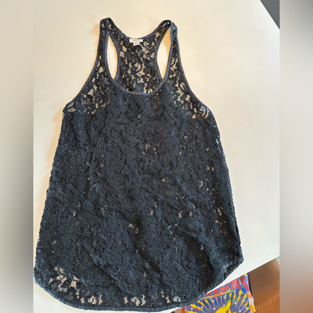 Aritzia Wilfred black racerback lace tank size xsmall